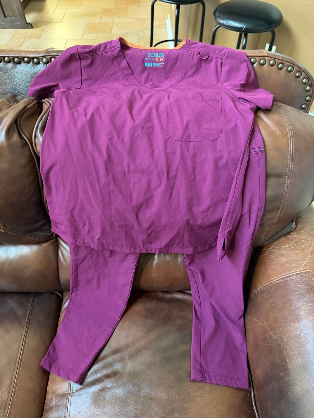 Women’s V-Neck Scrub Set in Berry